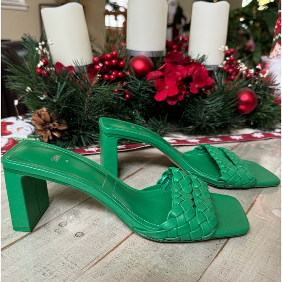 Zaraπ Heels π - Picture 2 of 8